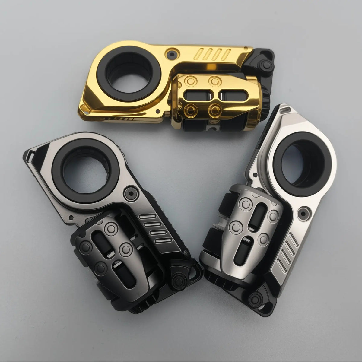 Magnetic Metal Fidget Toy – Spin, Click, Unwind